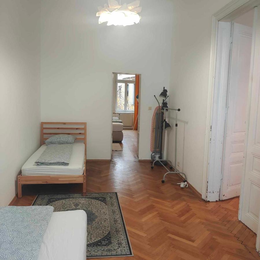 Large 4 Room Apartment In The Center Of Vienna Exterior photo